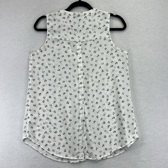 Daniel Rainn Women’s Blouse Sz XS White w/Navy & Gray Anchors 100% Polyester EUC - Picture 4 of 10